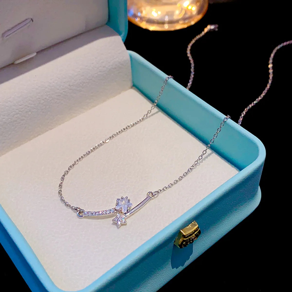 Wholesale Elegant Lady Star 304 Stainless Steel Copper Inlay K Gold Plated Zircon Pendant Necklace