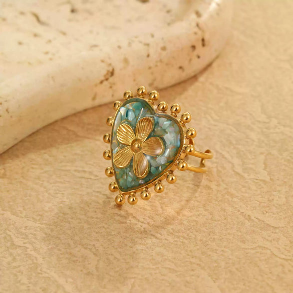 Wholesale Elegant Light Luxury Style Titanium Steel Ring With Heart Flower Geometric Pattern 18K Gold Electroplated For Women