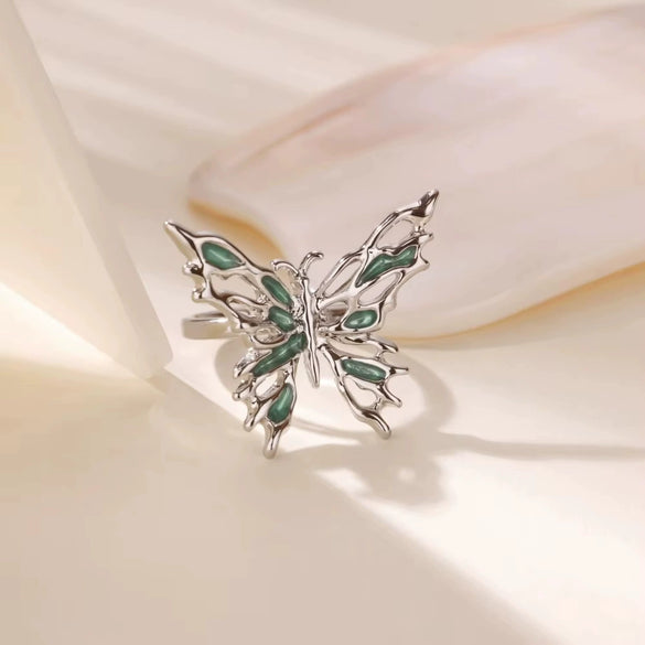 Wholesale Elegant Metallic Internet Celebrity Style Butterfly Gradient Oil Dropping Snakeshaped Copper Ring For Women With Electroplating And Animal Zodiac Pattern