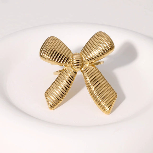 Wholesale Elegant Retro Stainless Steel Electroplated Bow Tie Ring For Women