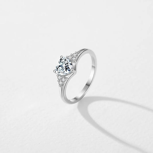 Wholesale Elegant Shiny Heart Shape Sterling Silver Rhodium Plated Zircon Rings