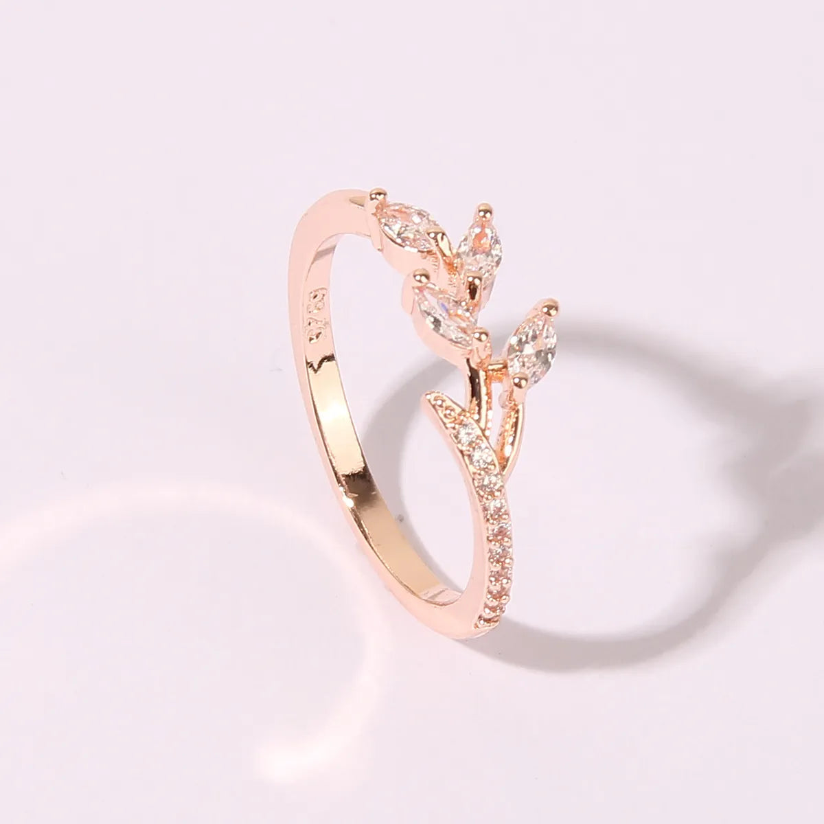 Wholesale Elegant Shiny Leaves Copper Transparent Inlay Rose Gold Plated Zircon Rings