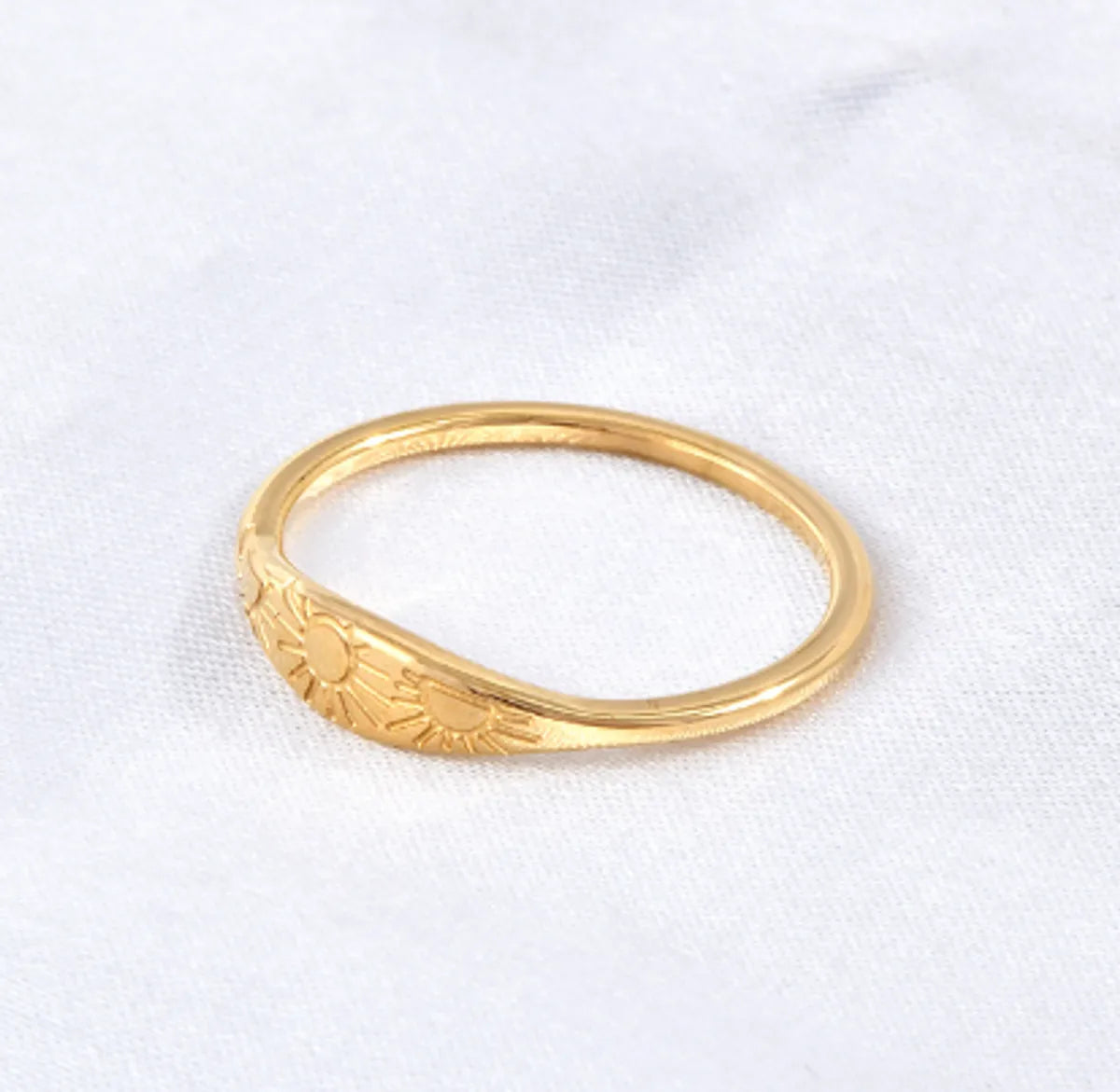 Wholesale Jewelry Elegant Sun Stainless Steel 18K Gold Plated Plating Rings