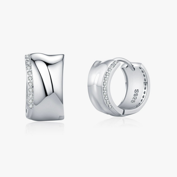 Wholesale Elegant Ushaped Silver Earrings Set With Diamonds For Women