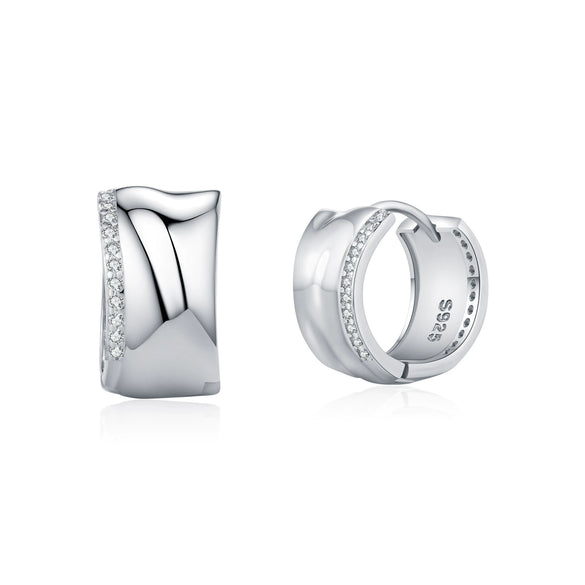 Wholesale Elegant Ushaped Silver Earrings Set With Diamonds For Women