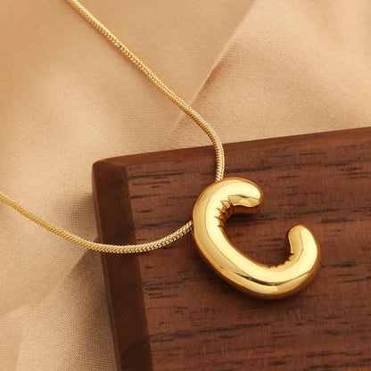 Wholesale Elegant Vacation Simple Style Letter Copper Plating 18K Gold Plated Gold Plated Pendant Necklace