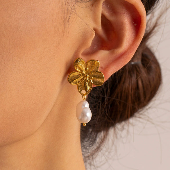 Wholesale Elegant Women's Earrings Stainless Steel 8K Gold Plated Zircon Inlaid With Geometric Devil's Eye Flower Love Combination Electroplated
