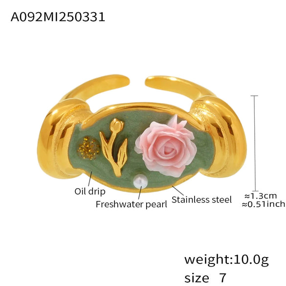 Wholesale Elegant Women's Fashion Ring In Stainless Steel With Embossed Flower And Pearl 18K True Gold Electroplated Geometric Shape