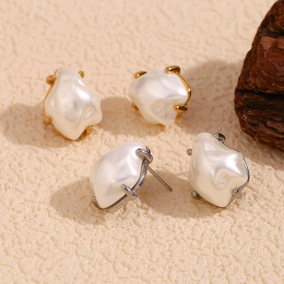 Wholesale Elegant Women's Vintage Fashion Earrings Stainless Steel 18K Gold Plated With Geometric Imitation Pearl Baroque Design