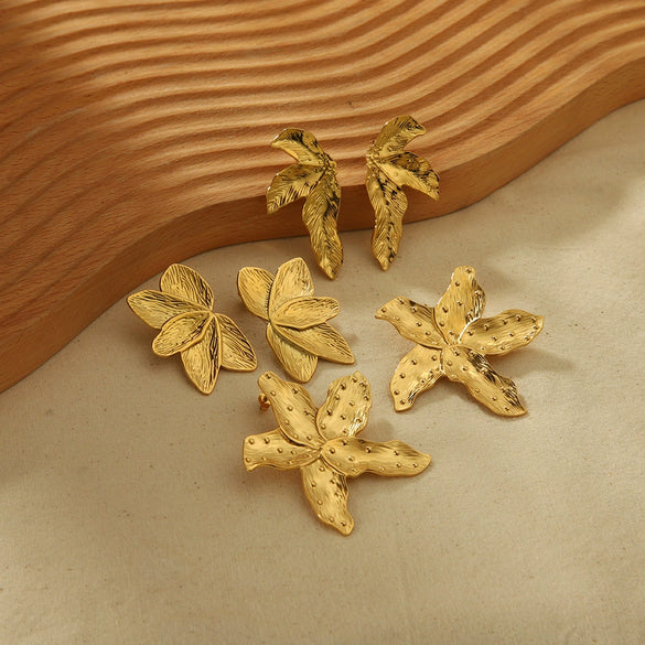 Wholesale Exaggerated Flower Stainless Steel Electroplated Earrings