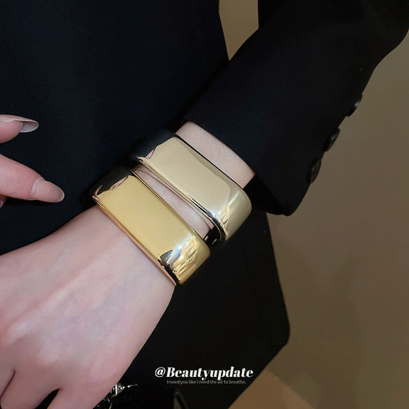 Wholesale Exaggerated Geometric Handmade Acrylic Opening Bracelet