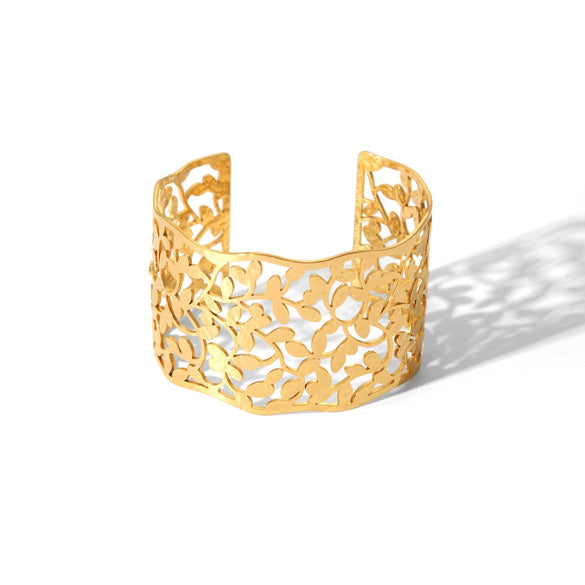 Wholesale Exaggerated Geometric Open Bracelet In Stainless Steel With Pvd Furnace Real Gold Electroplating