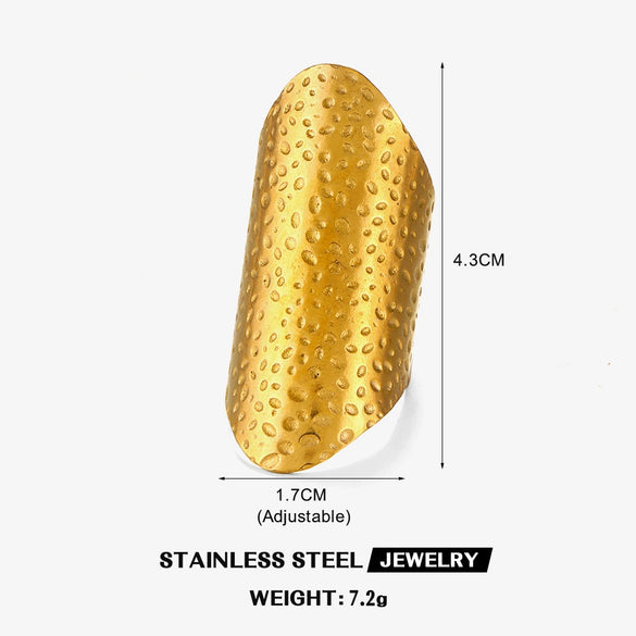 Wholesale Exaggerated Geometric Wide Face Ring In Stainless Steel With Hammer Pattern And Electroplating For Men And Women