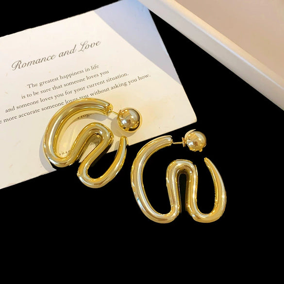 Wholesale Exaggerated Metal Earrings With Flower Pattern Retro Personality Electroplated