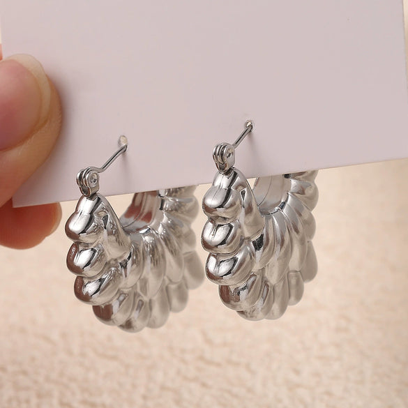 Wholesale Exaggerated Retro Elegant Specialshaped Petal Hollow Geometric 316L Stainless Steel 18K Gold Plated Electroplated Women's Earrings
