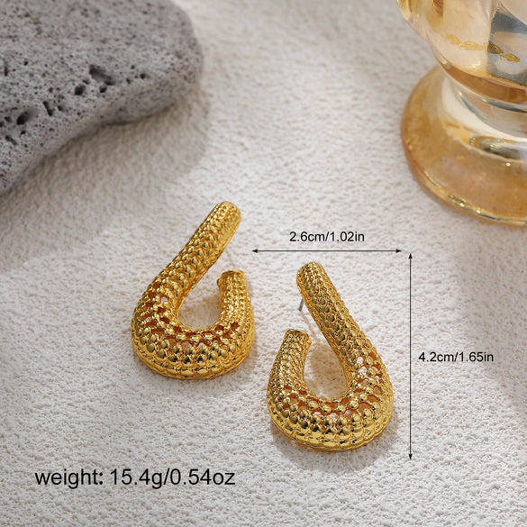 Wholesale Exaggerated Retro Zinc Alloy Earrings With Flower Love Starfish Bow Design 18K Gold Plated