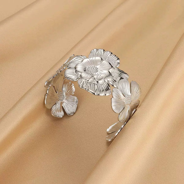 Wholesale Exquisite Exaggerate Style Irregular Leaf Ocean Wide Open Bracelet Stainless Steel Jewelry With Electroplating