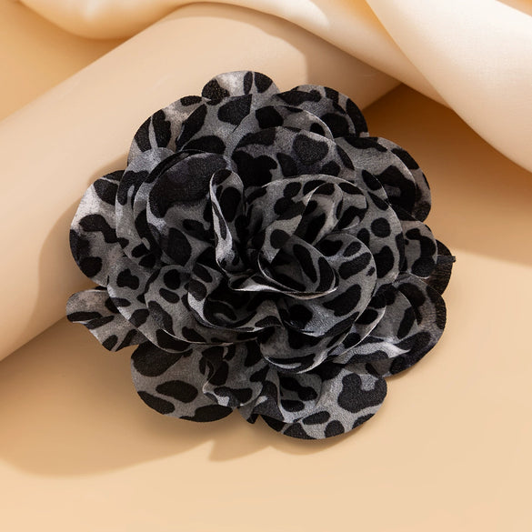 Wholesale Fabric Exaggerated Flower Pattern Duckbill Clip Pin Brooch With Electroplating