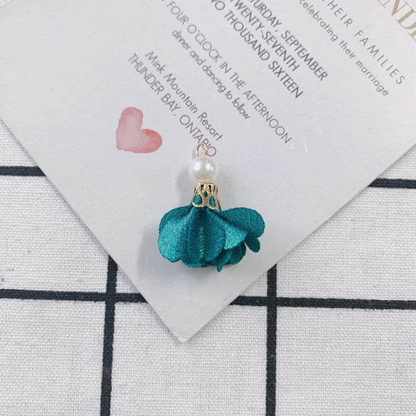 Wholesale Fabric Handwoven Retro Elegant Flower Jewelry Accessories Pendant Earrings