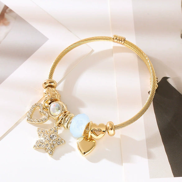 Wholesale Fashion Adjustable Beaded Couple Bracelets With Heart And Star Patterns Made Of Alloy And Rhinestone For Women