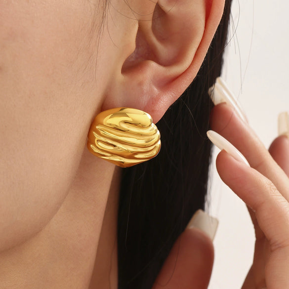 Wholesale Fashion Asymmetrical Hammered Lace Geometric 316L Stainless Steel 18K Real Gold Electroplated Earrings