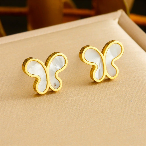 Wholesale Fashion Butterfly Insect Pattern Stainless Steel Earrings And Necklace Suit With Electroplating Design