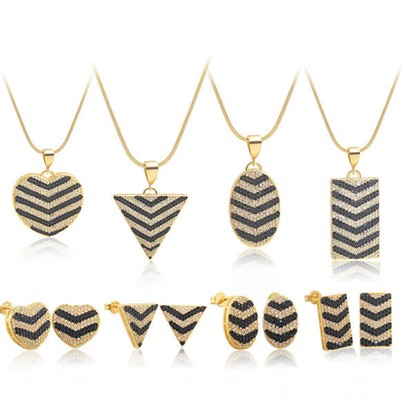 Wholesale Fashion Commuter Copper Goldplated Geometric Heartshaped Pendant Necklace And Earring Set