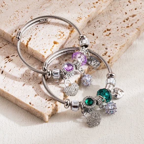 Wholesale Fashion Diamond Heart Shape Alloy Adjustable Couple Bracelet With Love Pendant For Women