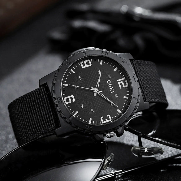 Wholesale Fashion Digital Men's Watch With Canvas Strap And Round Dial Metal Case Pin Buckle Ordinary Glass Mirror Leisure Style