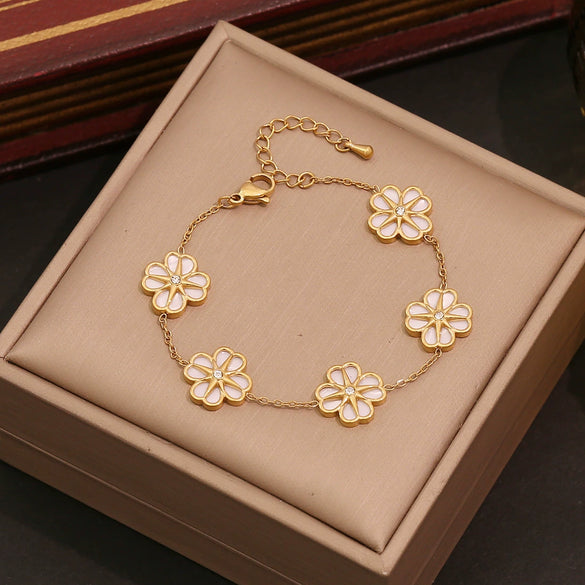 Wholesale Fashion Four Leaf Clover Stainless Steel Necklace Set In Old Money Style