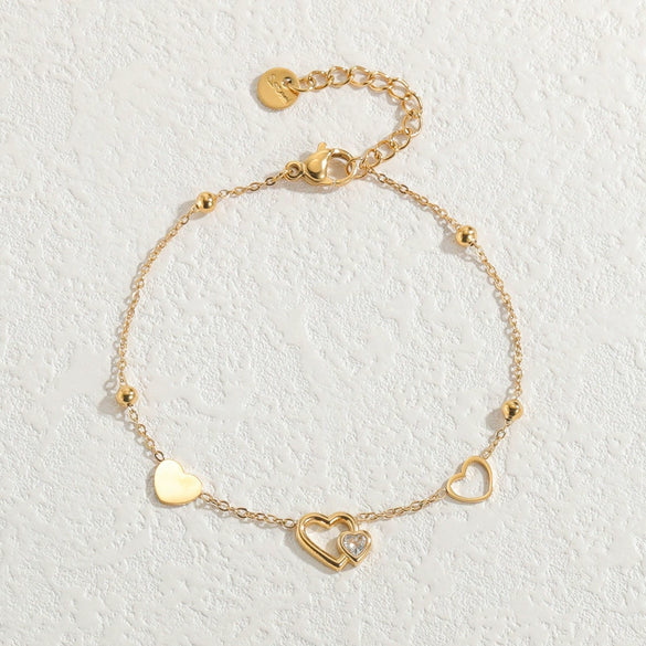 Wholesale Fashion Heart Shape Stainless Steel Electroplated Women's Love Bracelet