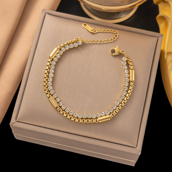 Wholesale Fashion Light Luxury Electroplated Stainless Steel Geometric And Heart Shape Bracelet For Women