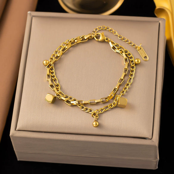 Wholesale Fashion Light Luxury Electroplated Stainless Steel Geometric And Heart Shape Bracelet For Women