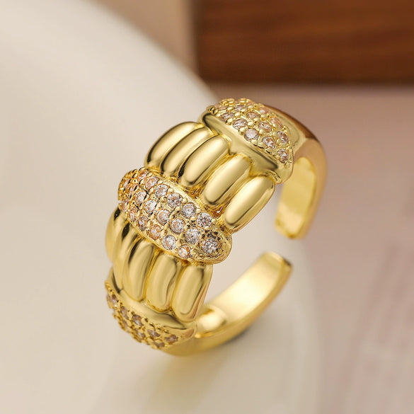 Wholesale Fashion Luxury Copper 18K Gold Plated Zircon Geometric Open Ring For Women Micropaved