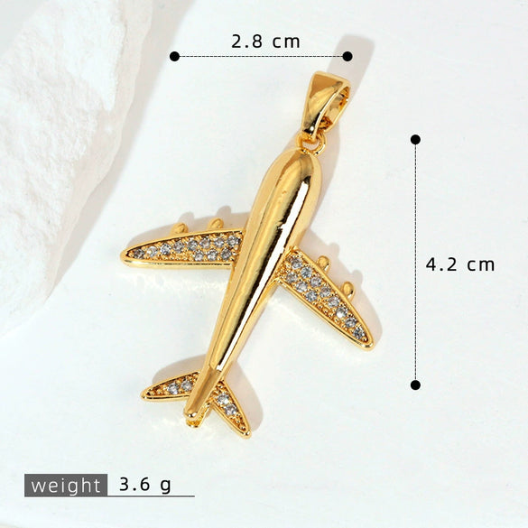 Wholesale Fashion Minimalist Aircraft Pendant Accessories Made Of Copper With 18K Gold Plated Electroplating