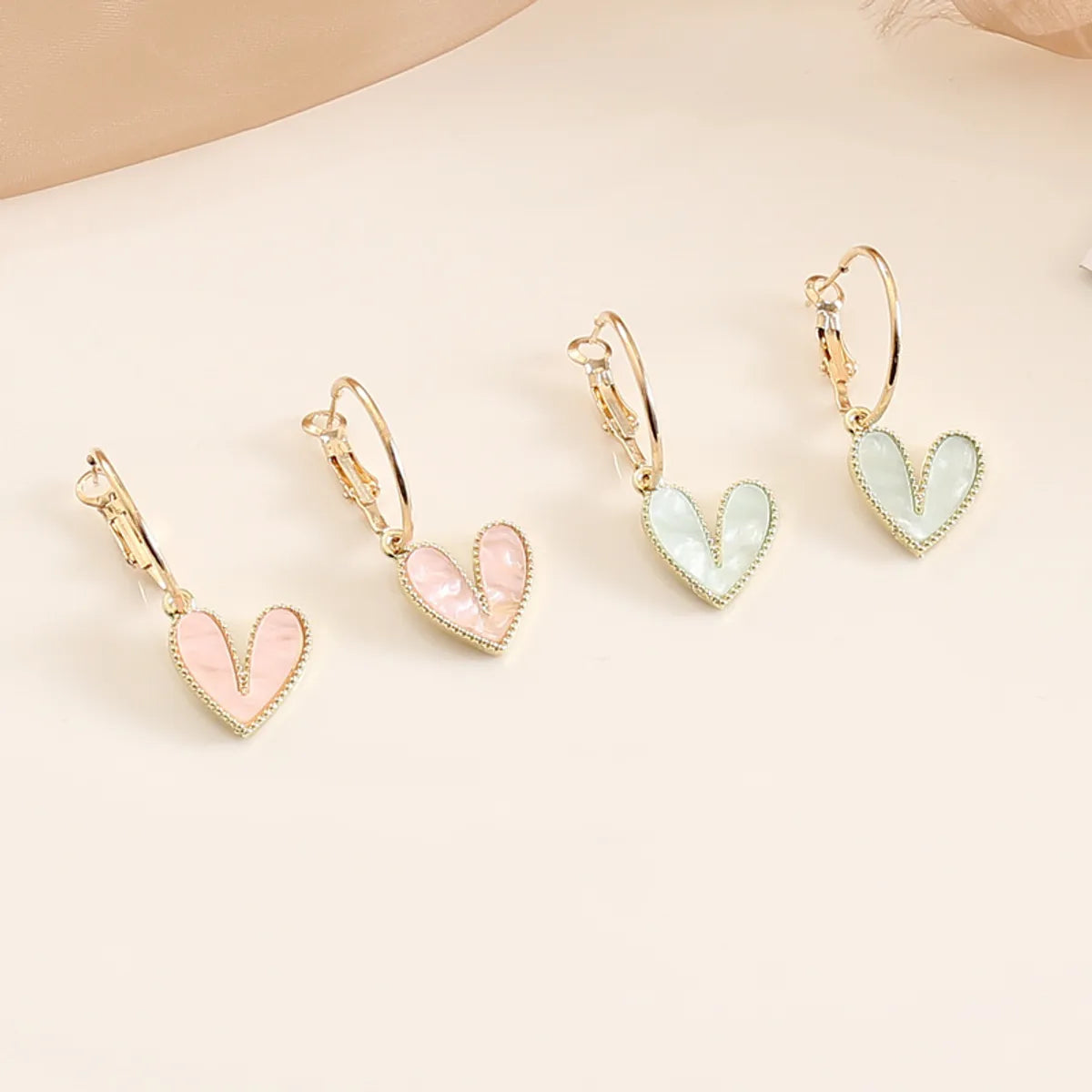 Wholesale Fashion Multicolor Heart-shaped Earrings