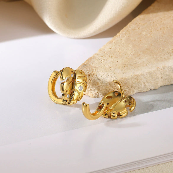 Wholesale Fashion Ol Geometric Cshaped And Heartshaped Earrings For Women Copper Alloy Inlaid With Artificial Gemstones And Semiprecious Stones Electroplated
