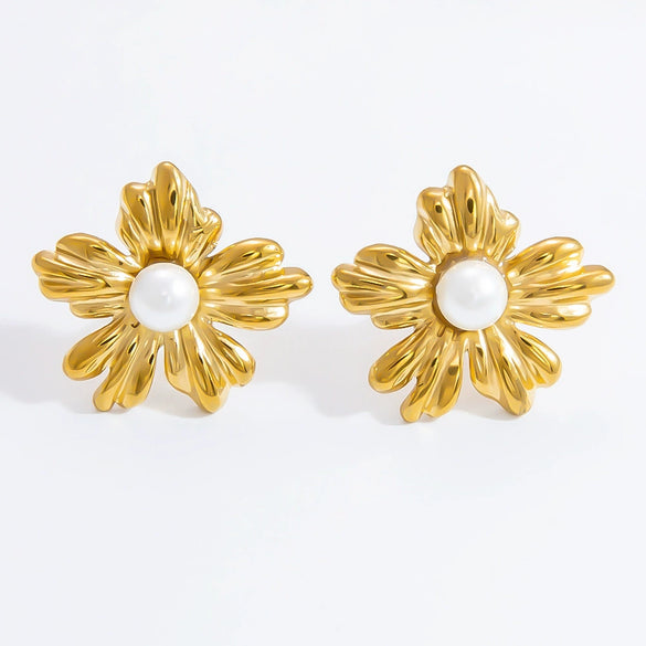 Wholesale Fashion Ol Style Stainless Steel Electroplated 18K Gold Pearl Flower Earrings For Women