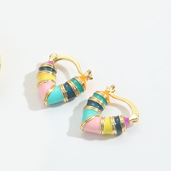 Wholesale Fashion Retro Glossy Copper Plated Spiral Conch Shape Animal Zodiac Design Earrings Unisex