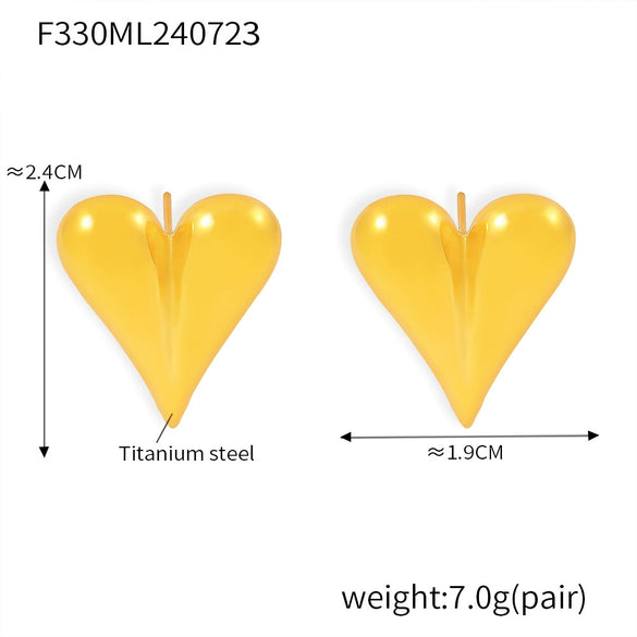Wholesale Fashion Simple Heart Shape Geometric Stainless Steel Electroplated 18K Gold Women's Earrings