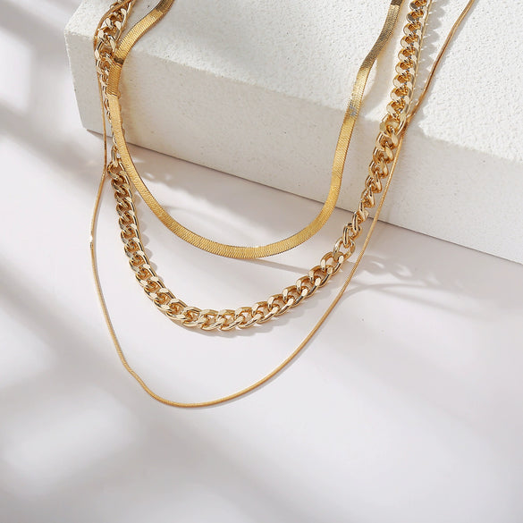 Wholesale Fashion Simple Multilayer Stacked Alloy Necklace With Electroplating For Women