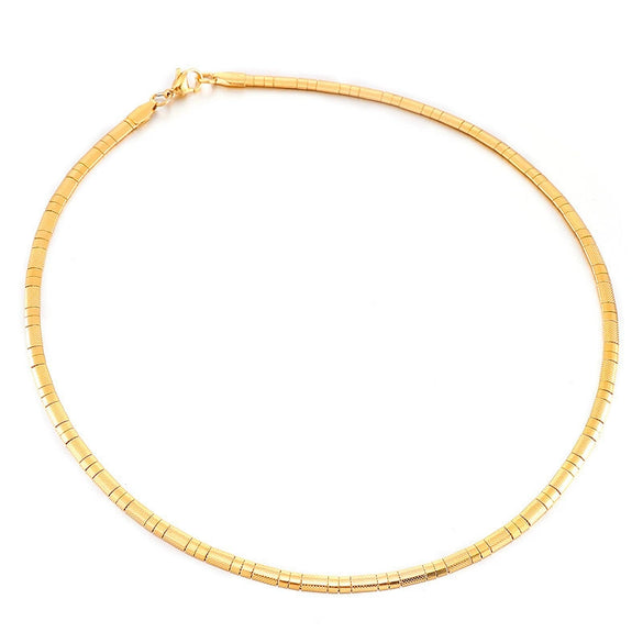 Wholesale Fashion Simple Titanium Steel Square Ring Rhinestone Necklace With Geometric Styling For Women