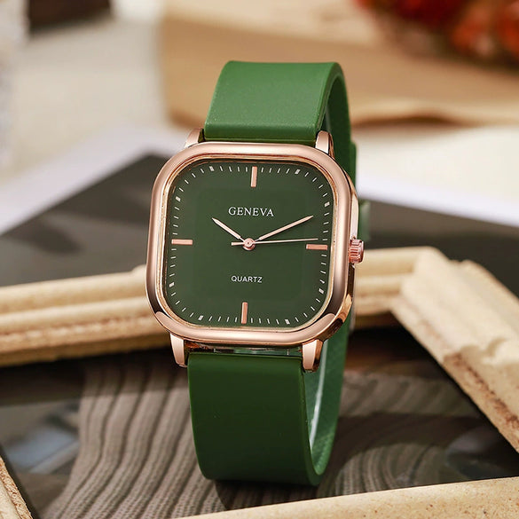 Wholesale Fashion Square Quartz Watch With Silicone Strap Alloy Case And Stainless Steel Buckle For Men And Women