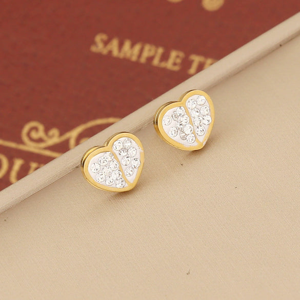 Wholesale Fashion Stainless Steel Heart Pendant Love Necklace With Electroplating For Women