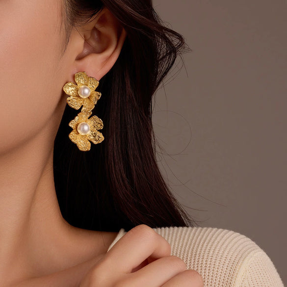 Wholesale Fashion Stainless Steel 18K Gold Plated Petal Pearl Earrings For Women