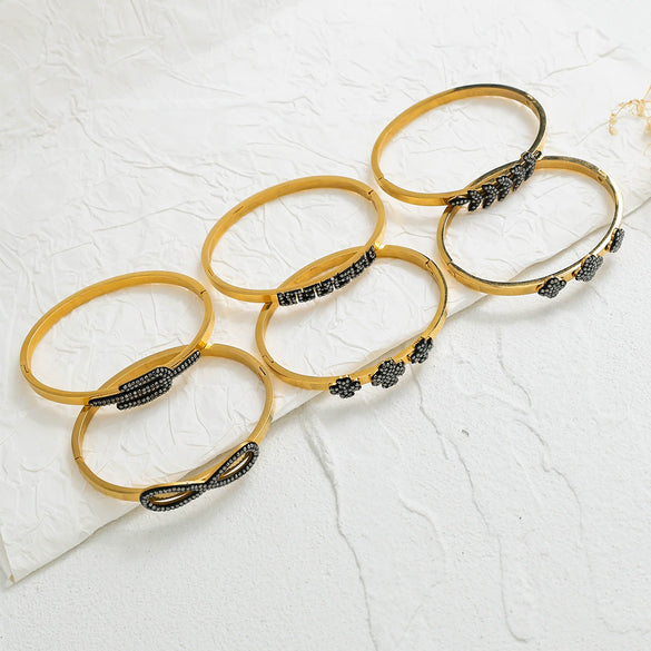 Wholesale Fashion Stainless Steel 18K Goldplated Rhinestone Infinite Symbol Fourleaf Clover Geometric Bracelet Jewelry