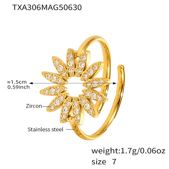Wholesale Fashion Stainless Steel Sunflower Necklace Bracelet Ring Set With 18K Gold Electroplating