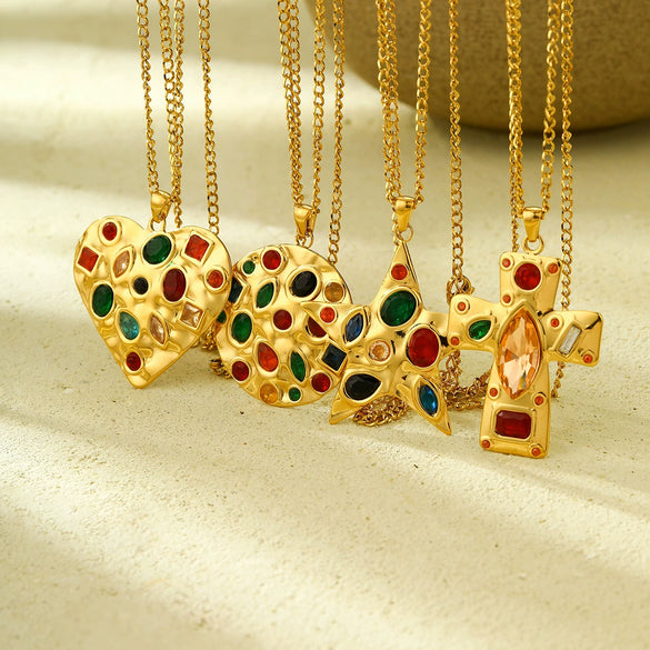 Wholesale Fashion Titanium Steel Heart Shape Pendant Necklace With Electroplating For Women