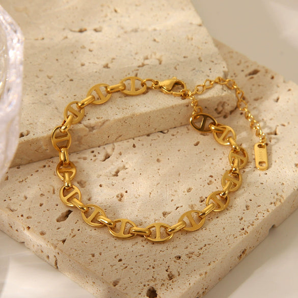Wholesale Fashion Trend Stainless Steel Jewelry Suit With Handmade Chain And Pvd Furnace Real Gold Electroplating Joker Japanese Word Necklace And Non Fading Bracelet