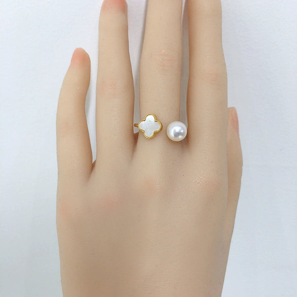 Wholesale Fashion Women's Freshwater Pearl Ring With Natural Seashells And Four Leaf Clover Copper And Gold Design